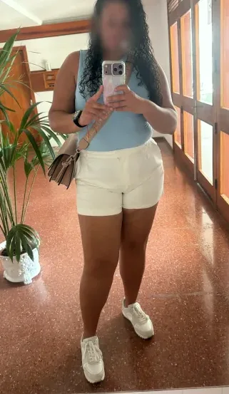 Patrizia, 33